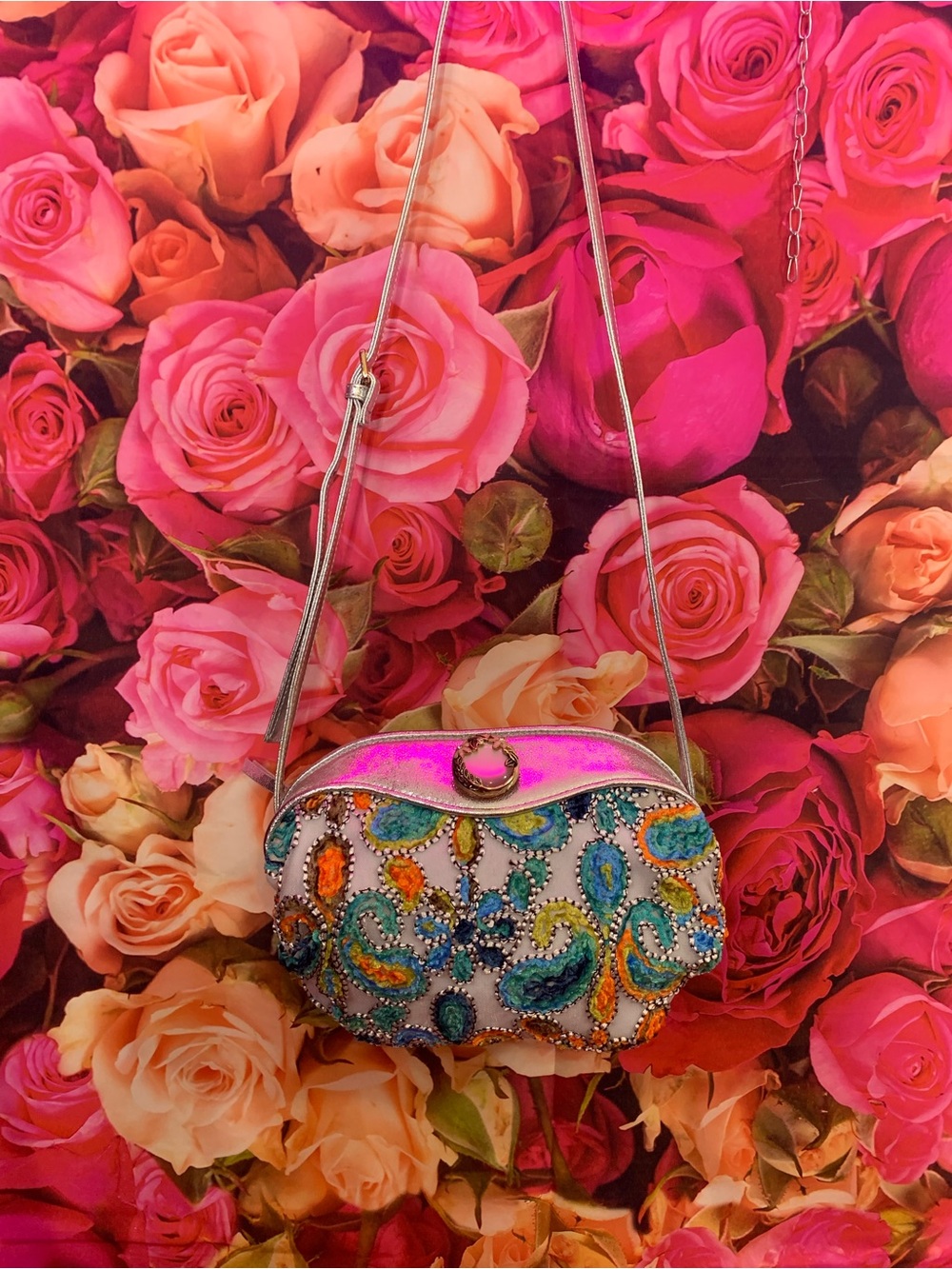 80s Retro Sharif Multicolor Beaded Paisley Clutch with Metallic Trim - Picture 2 of 2